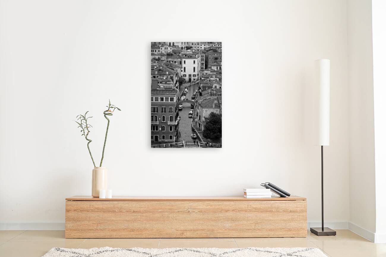 Venetian Ribbon Canal Reproduction